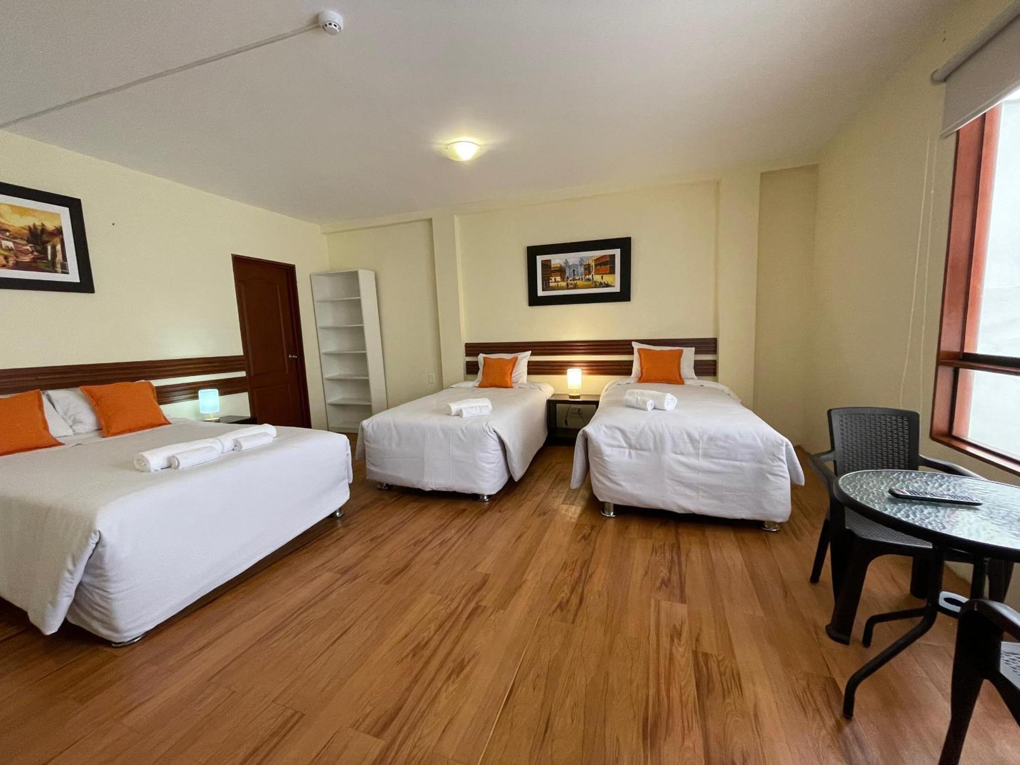Miraflores Inn