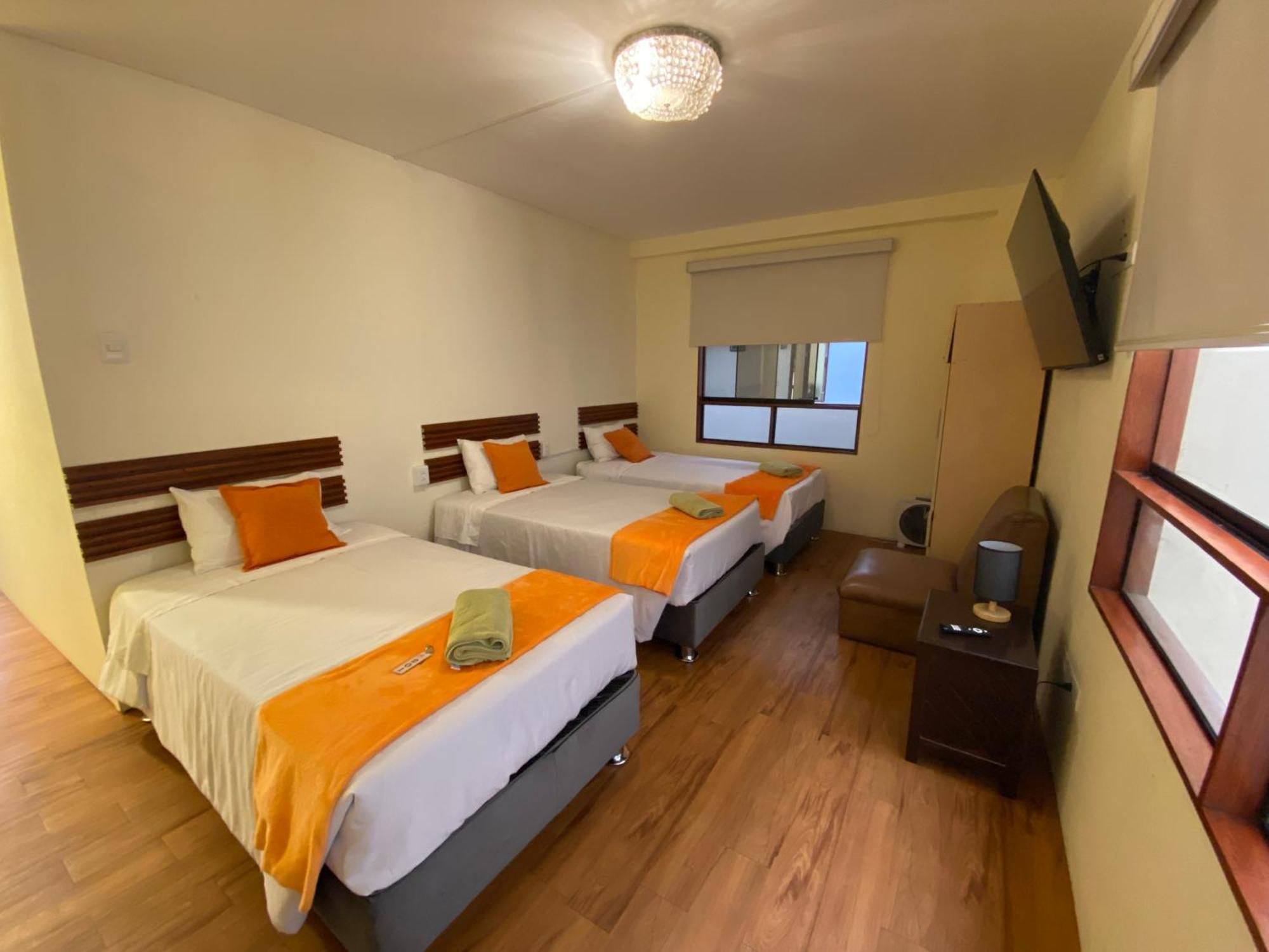 Miraflores Inn